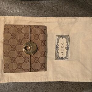 Gucci Monogram Bifold Wallet Tan & Cream